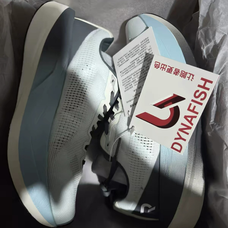 Men Shoes Vs Women - DYNAFISH Xiao Nian 남성용 운동화 여성용